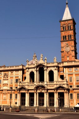 8 Nisan 2020, Roma, İtalya: Kilitlenme nedeniyle turistler olmadan Bazilika di Santa Maria Maggiore manzarası