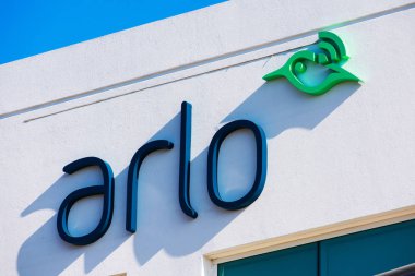 Arlo Teknoloji logosu.