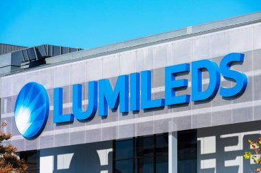 Lumileds logosu Philips Lumileds Işık Şirketi 'nin genel merkezinde.