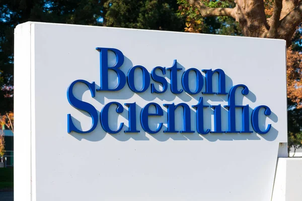 Boston Scientific firma en el fabricante de dispositivos médicos Silicon Valley oficina — Foto de Stock
