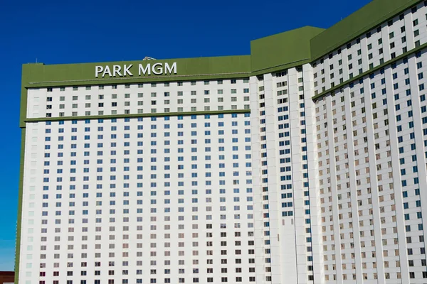 Vista exterior da fachada do hotel Park MGM — Fotografia de Stock