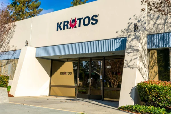 Kratos Defense and Security Solutions fachada de oficina de la empresa de servicios de ingeniería en Silicon Valley — Foto de Stock