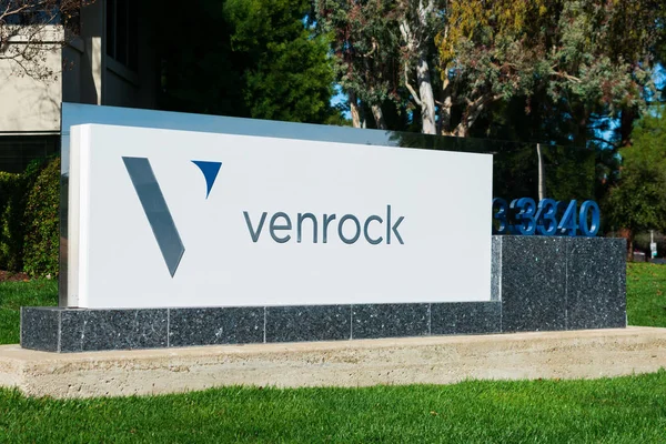 Venrocková cedule v sídle firmy rizikového kapitálu v Silicon Valley — Stock fotografie