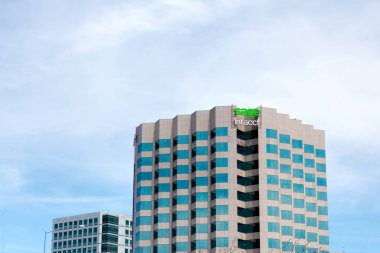 Silikon Vadisi 'ndeki Sage Intacct gökdelen karargahı. Sage Intacct bulut tabanlı bir muhasebe yazılımı sağlayıcısı