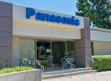 Silikon Vadisi 'ndeki şirket araştırma ve ürün geliştirme ofis binasında panasonik tabela