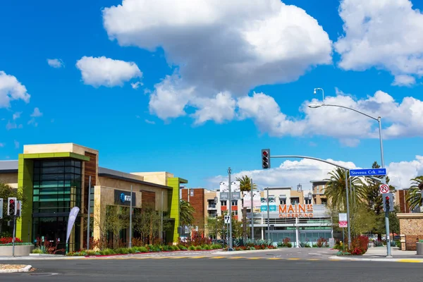 Entrance Main Street Cupertino Modern Outdoor Shopping Center Mixed Use — Stock Photo, Image