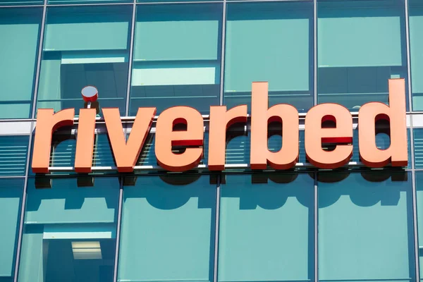 Riverbed Bord Bedrijfsgebouw Silicon Valley Riverbed Technology Een Amerikaans Informatietechnologiebedrijf — Stockfoto