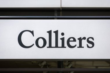 Collier 'lar Silikon Vadisi' ndeki merkezde imzalıyorlar. Colliers International, Kanada merkezli küresel ticari emlak hizmetleri organizasyonu San Jose, CA, ABD - 2020