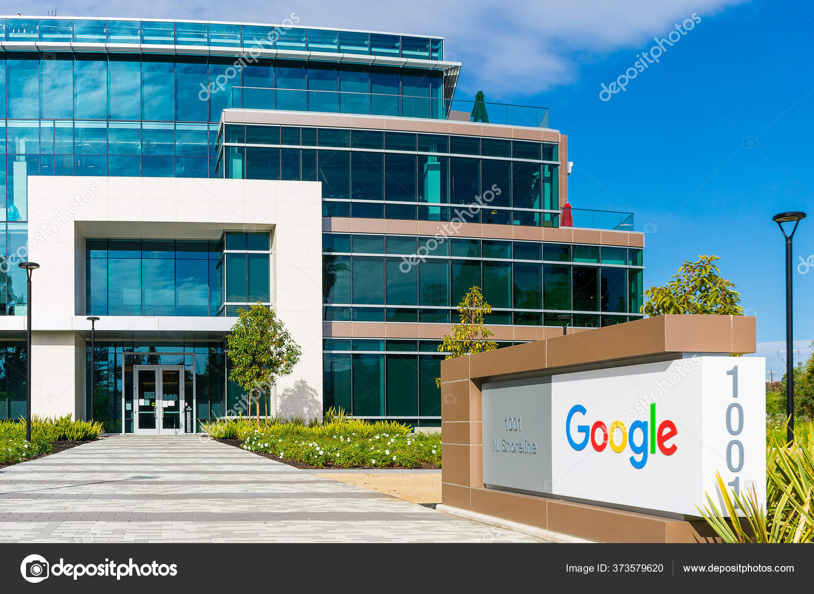 S Headquarters In Silicon Valley Stock Photo - Download Image