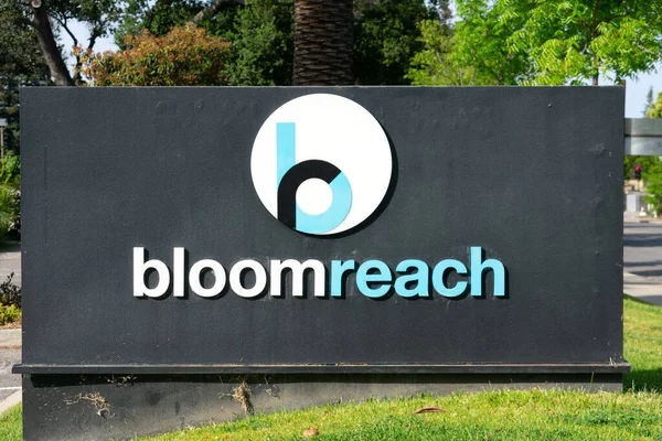 Bilgisayar Yazılım Merkezinin Yakınındaki Bloomreach Tabelası Mountain View California Abd — Stok fotoğraf