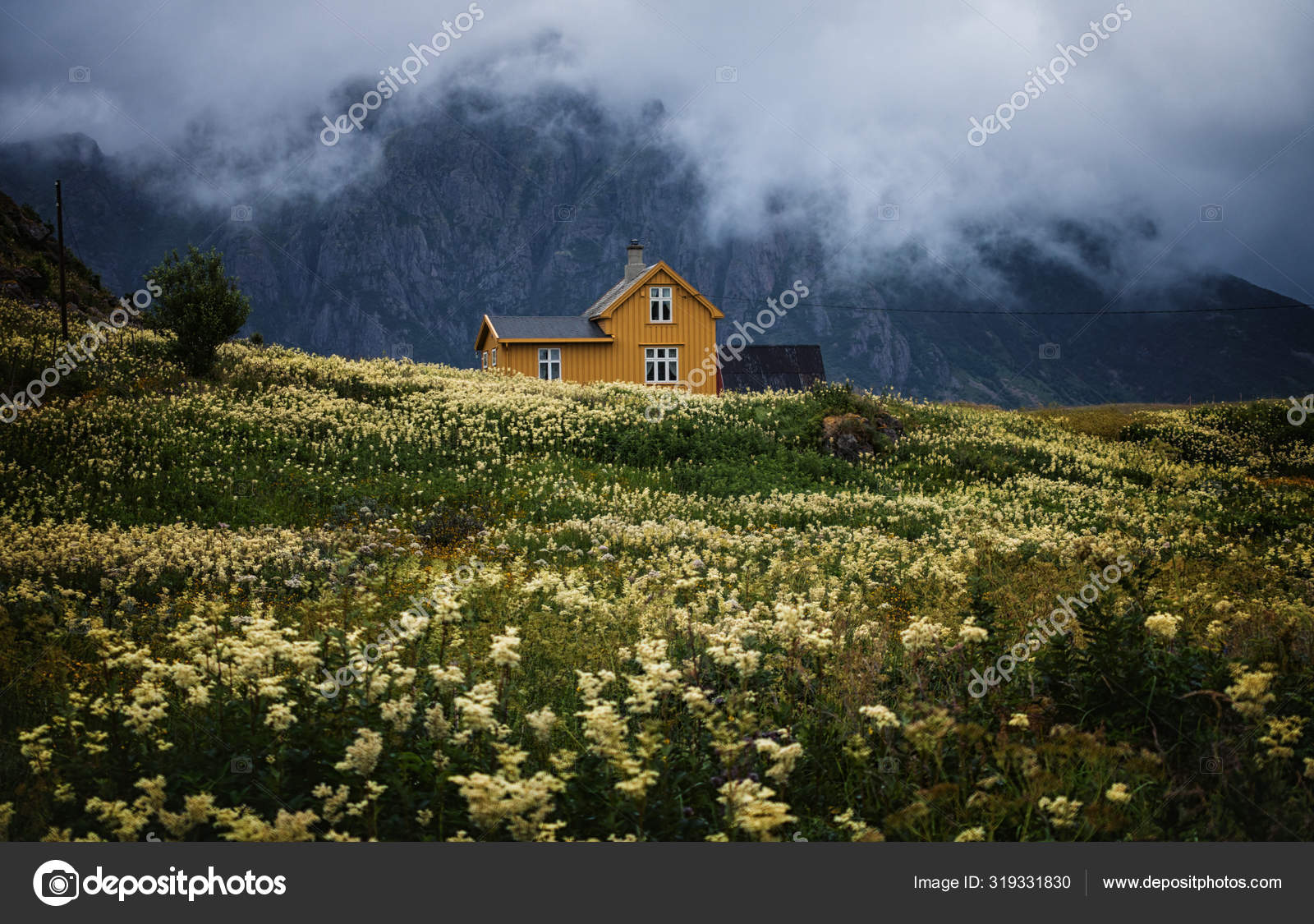 Scenic View Old House Mountains Stock Photo by ©vidarnm 319331830