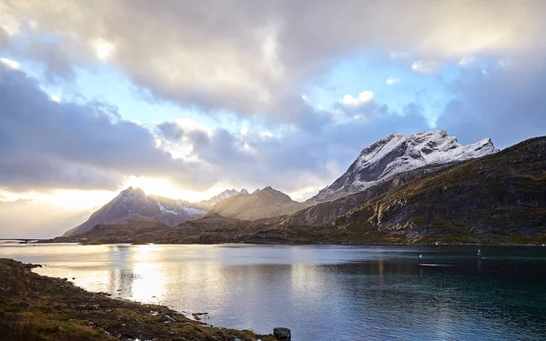Vacker Utsikt Över Majestätiskt Landskap Lofoten Norge — Stockfoto