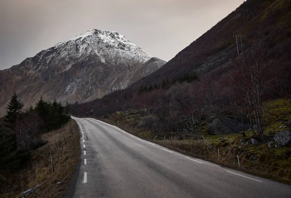 Vista Panorámica Del Majestuoso Paisaje Con Carretera Isla Lofoten Norway — Foto de Stock