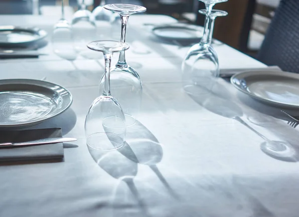 Verres Vin Vides Sur Table Vue Rapprochée — Photo