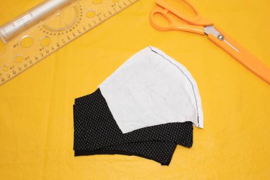 Kumaş, uygun maske ve adım adım talimatlardan koruyucu yüz maskesi nasıl yapılır?