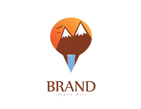 Mountain Travel Logo Sfondo Bianco Illstartion Design — Vettoriale Stock