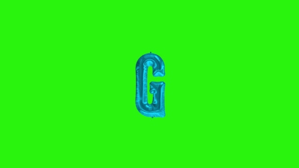 Μπλε γράμμα G. Μπλε αλουμινόχαρτο ήλιο μπαλόνι αλφάβητο επιπλέει στην πράσινη οθόνη — Αρχείο Βίντεο
