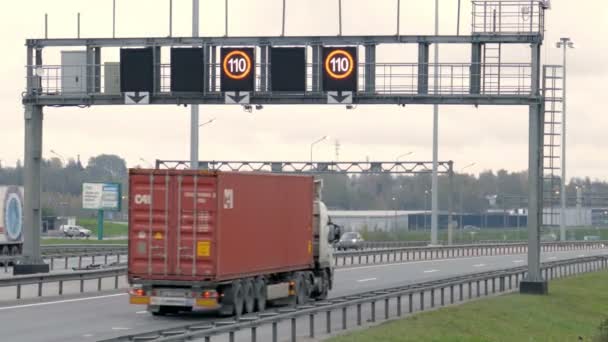 Breken de Speedlimit — Stockvideo