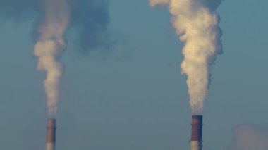 hangi kalın bir duman var boru tesisi yakın çekim