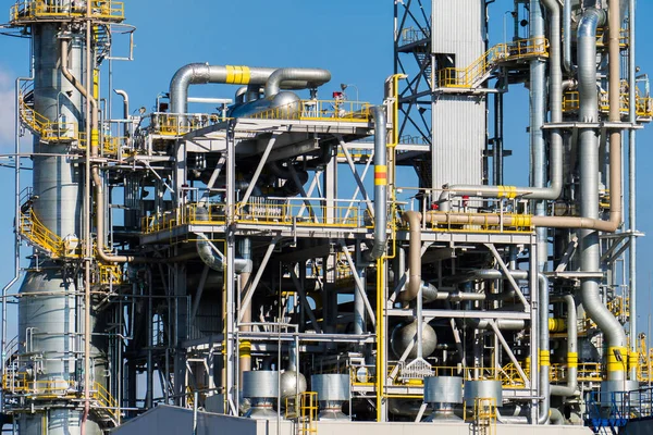 Units for nitric acid production on fertilizer plant — Stock Photo, Image