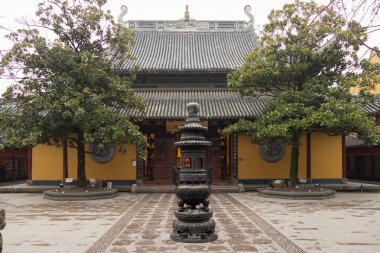 Shanghai, Çin - 15 Ocak 2018: Eski Longhua Pagoda Shanghai, Çin