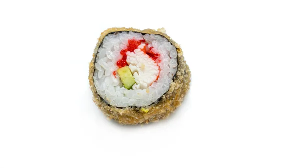 Somon, yılan balığı, ton balığı, avokado, kraliyet karidesi, Philadelphia krem peyniri, havyar tobika, chuka. Beyaz arkaplan.