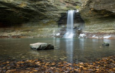 Water cascading into the Lower Dells, Matthiessen State Park, Illinois, USA. clipart