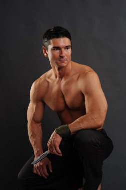 Savaşa hazır damızlık savaşçı