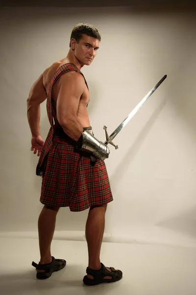 The handsome highlander awaits — Stock Photo, Image