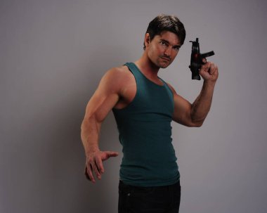 seksi Dedektif savaşmaya hazırlanıyor