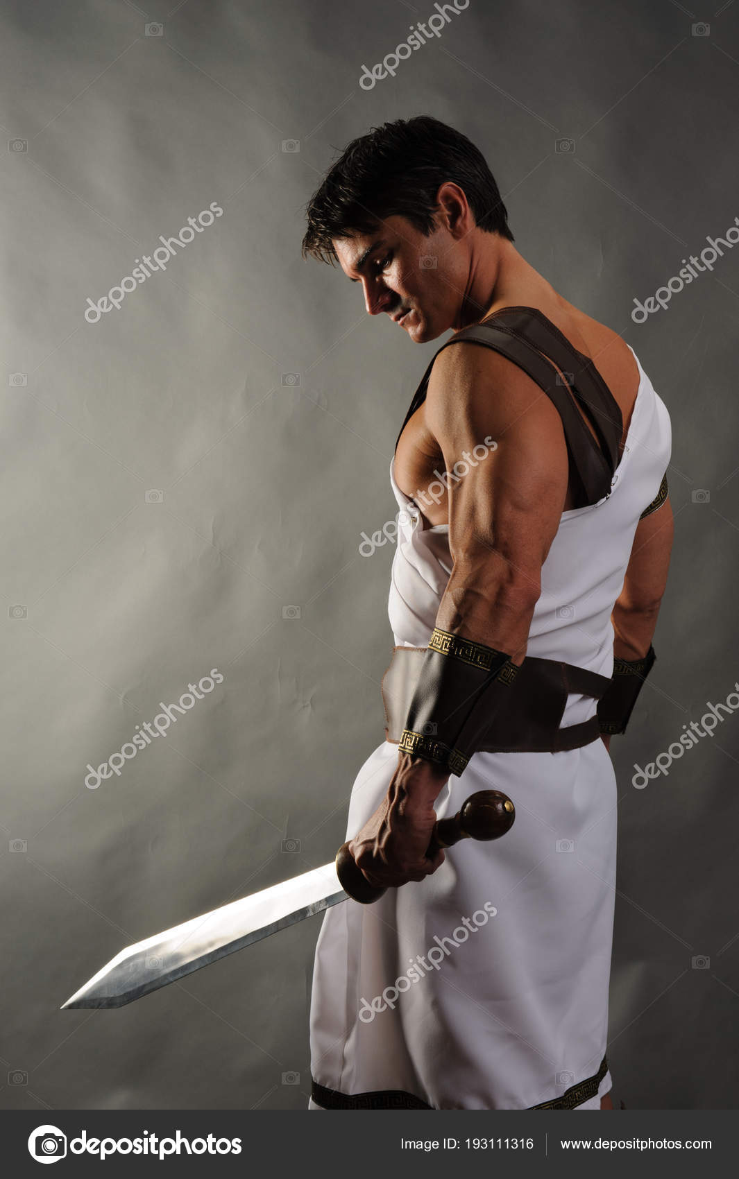 Ханым жынды Қадамжайлық қызбен жыныстық қатынас