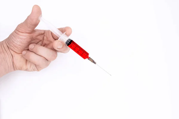 Hand Van Arts Een Spuit Met Een Rood Vaccin Een — Stockfoto