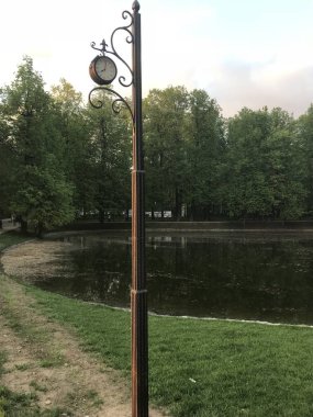 Golovinsky göletlerindeki eski saat