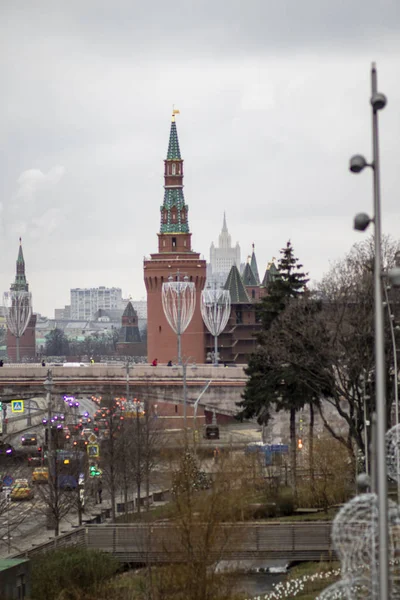 Хрустальные Бокалы Фоне Угловой Арсенал Башни — стоковое фото