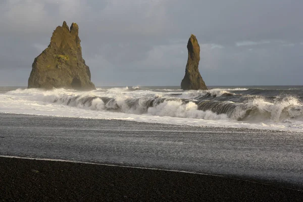 İzlanda 'da sonbahar, Vik siyah plajı