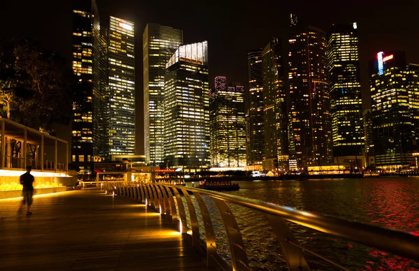 Singapur quay gece — Stok fotoğraf