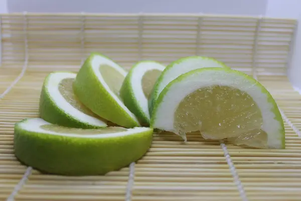 Slices Citrus Sweetie Bamboo Napkin — Stock Photo, Image