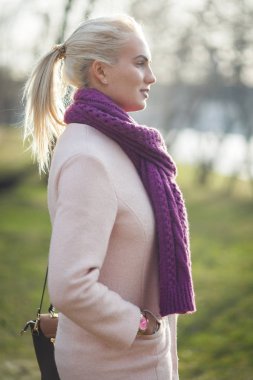 Bahar Park'ta güzel model