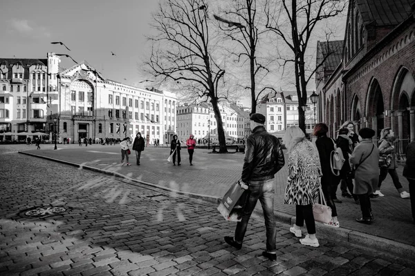 Panoramic view of a charming street scene in an old town in Europe — Stock Photo, Image