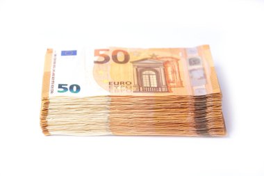 Çamaşır ipinde kara para aklama. 50 lira..