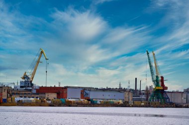 Endüstriyel Port kargo Vinçler.