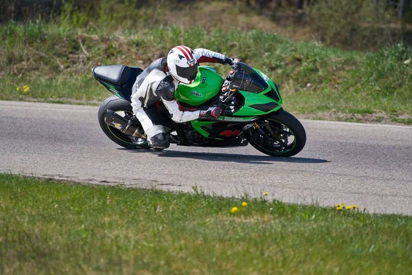 2020 Ropazi Lotyšsko Motocyklový Trénink Rychlém Zatáčení Trati — Stock fotografie