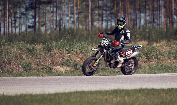 2020 Ropazi Latvia Motorcycle Practice Leaning Fast Corner Track — 스톡 사진