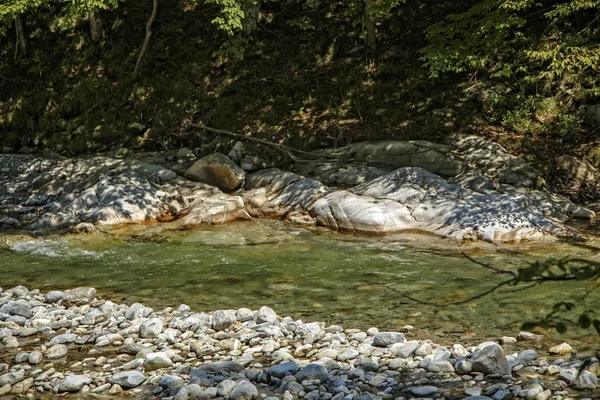 Τοπίο Σχετικά Τον Άνω Ρου Του Ποταμού Gilort Gorj Ρουμανία — Φωτογραφία Αρχείου