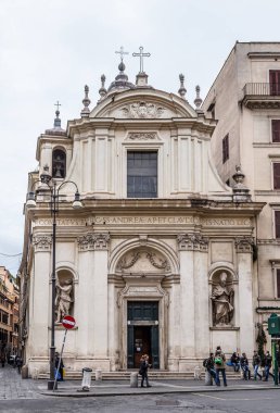 Roma, İtalya - 02 Aralık 2019: Saint Claudio ve Andre Kilisesi (Santi Claudio e Andrea dei Borgognoni), İtalya