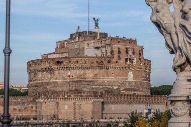 Roma, İtalya - 06 Aralık 2019: Roma, İtalya 'daki Saint Angelo Kalesi