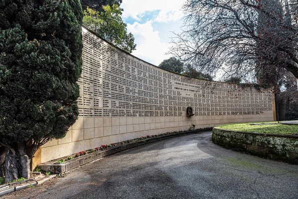 Ρώμη Ιταλία Δεκεμβρίου 2019 Νεκρό Μνημείο Στο Cemetary Campo Verano — Φωτογραφία Αρχείου