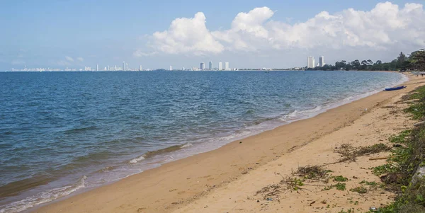 El hermoso panorama azul del mar Pattaya, Tailandia —  Fotos de Stock