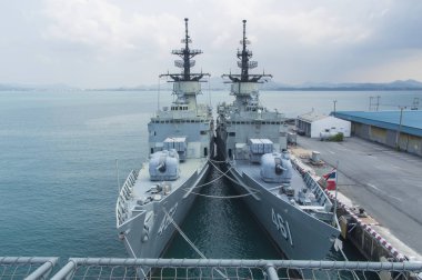 Rayong, Tayland-26 Nisan 2017:Htms Chakri Naruebet amiral gemisi 