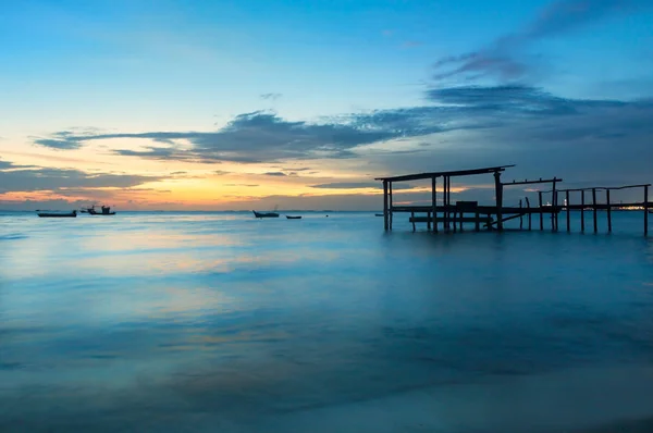 Beautiful landscape seascape sunset. — Stock Photo, Image